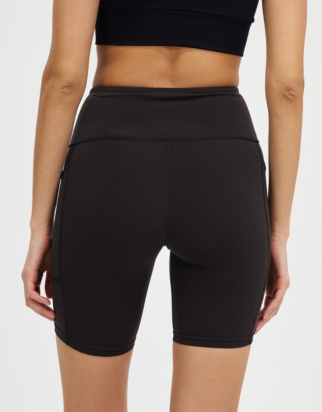 Patagonia - Women's Maipo Shorts - 8