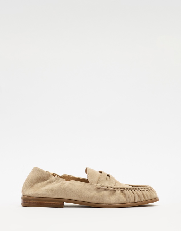AERE - Soft Back Suede Loafers