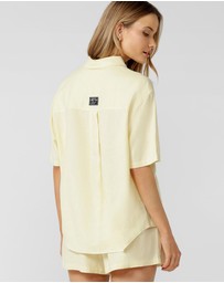 Lorna Jane - Preset Linen SS Shirt