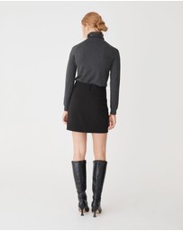 Forcast - Nikki Straight Mini Skirt