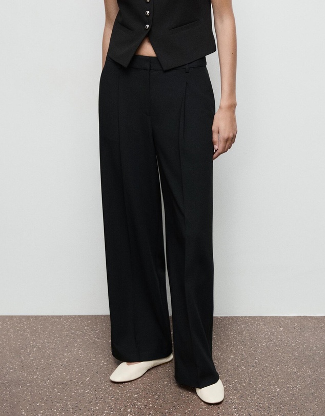 M.N.G - Pleated Wide Leg Trousers