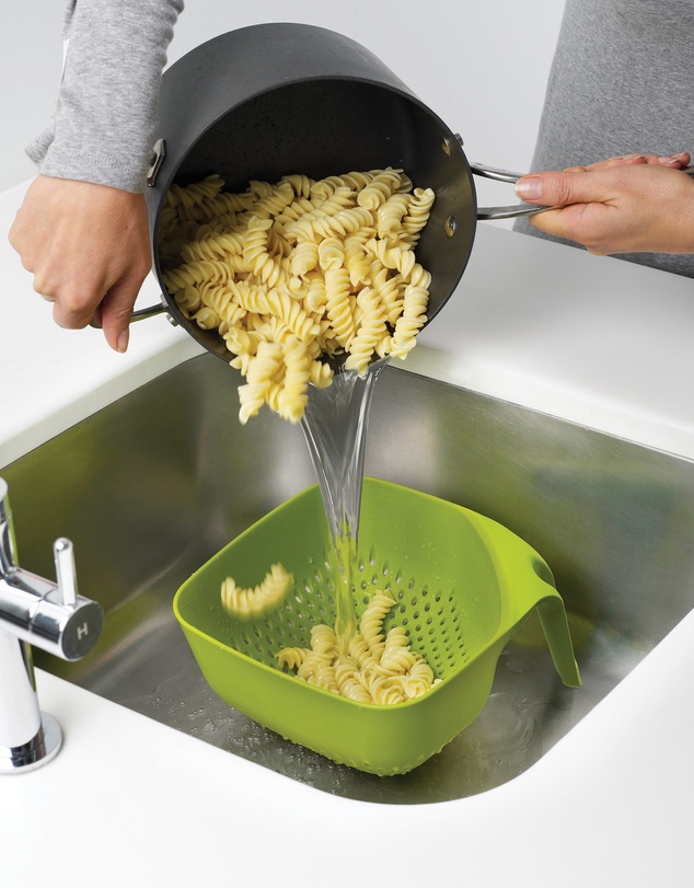 Joseph Joseph - Square Colander, Medium (Green)