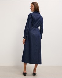 The Fated - Twila Chambray Midi Dress