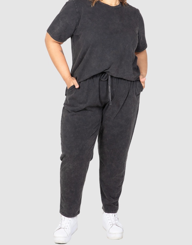 Love Your Wardrobe - Mackenzie Acid Wash Pants