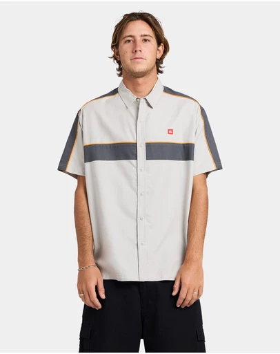 Quiksilver - Mens Genetic Short Sleeve Shirt