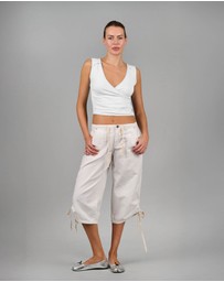 Love and Nostalgia - No Biggie Top - White