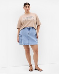 City Chic - Plus size Carla Cargo Denim Skirt - mid wash