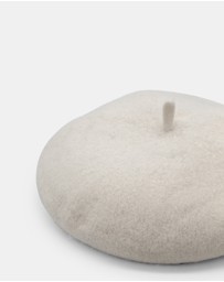 Morgan & Taylor - Lisa Wool Beret in White Cream