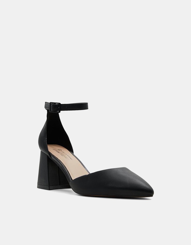 Call It Spring - Daliaa Pointed Toe Block Heels