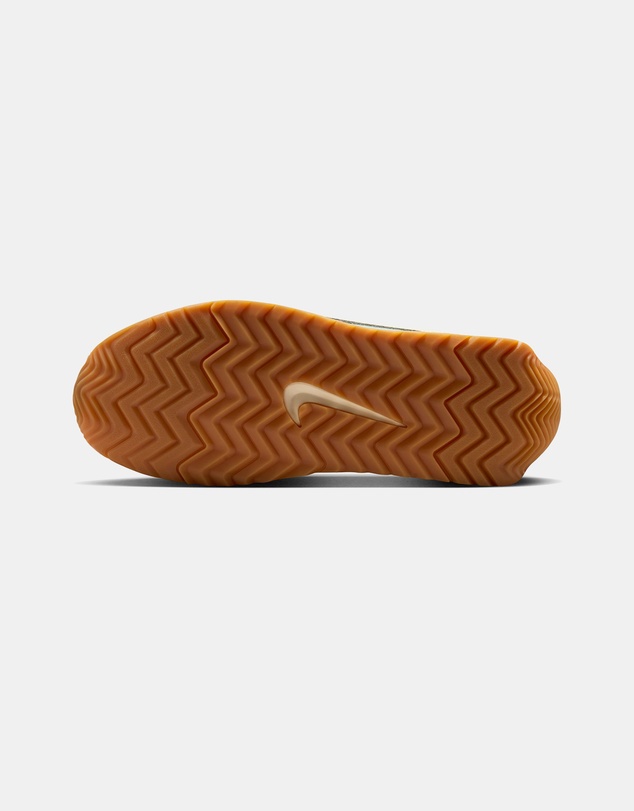 Nike - Pacific - Women's