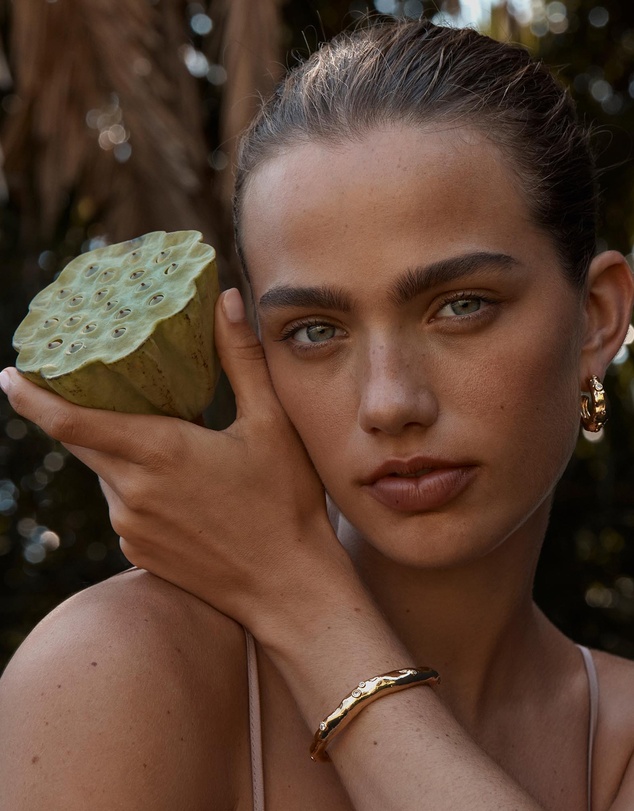 Amber Sceats - Wisteria Bracelet