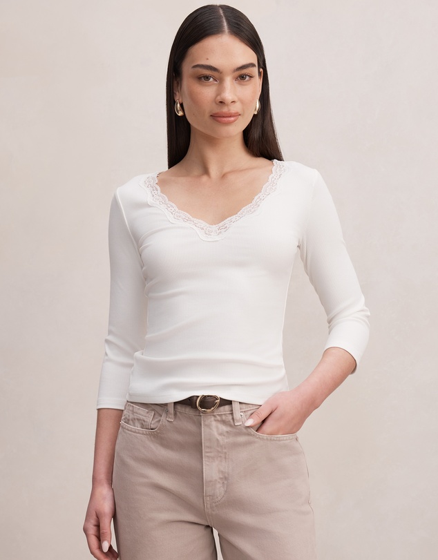 Forever New - Selena Lace Trim 3 & 4 Sleeves
