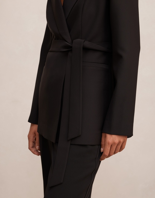 Forever New - Bella Belted Blazer