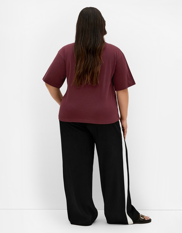 City Chic - Plus size Copenhagen Studio Cotton Tee - wildberry