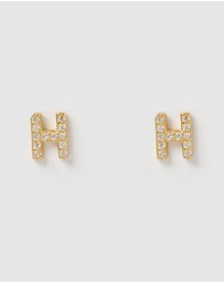 Izoa - Alphabet Mini Letter H Stud Earrings Gold