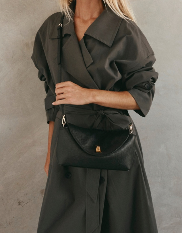 VESTIRSI - Sloane Black Leather Convertible Clutch