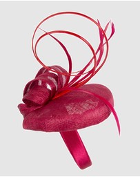 Max Alexander - Pillbox Red Racing Fascinator