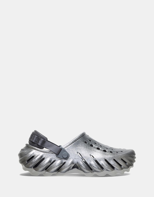 Crocs - Echo Clogs - Unisex