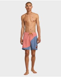 RVCA - Mens La Wave Split 17