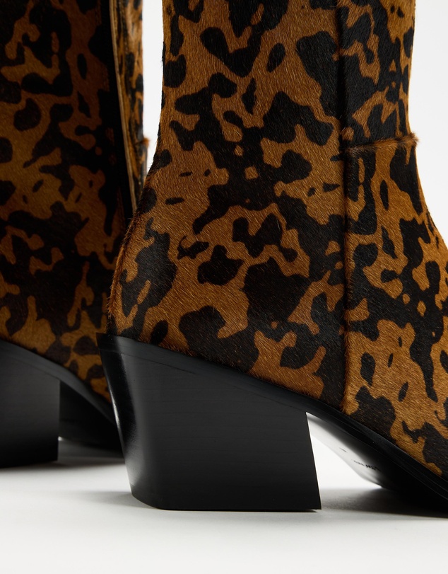 & Other Stories - Sleek Leather Cowboy Boots