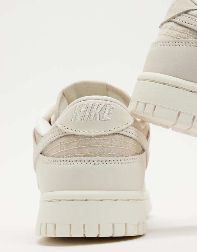 Nike - Dunk Low - Women's