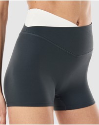 P.E Nation - Wander 3 Inch Bike Shorts