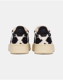 Autry - Easeknit Low Sneakers - Women's