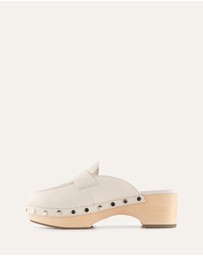 Jo Mercer - Drift Clogs
