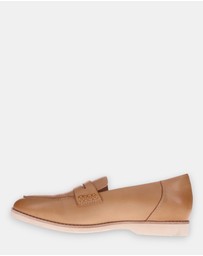 Mia Vita - Remi Casual Slip-On - Fawn