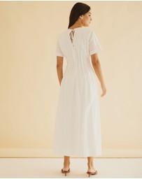 Atmos&Here - Maya Pleat Maxi Dress