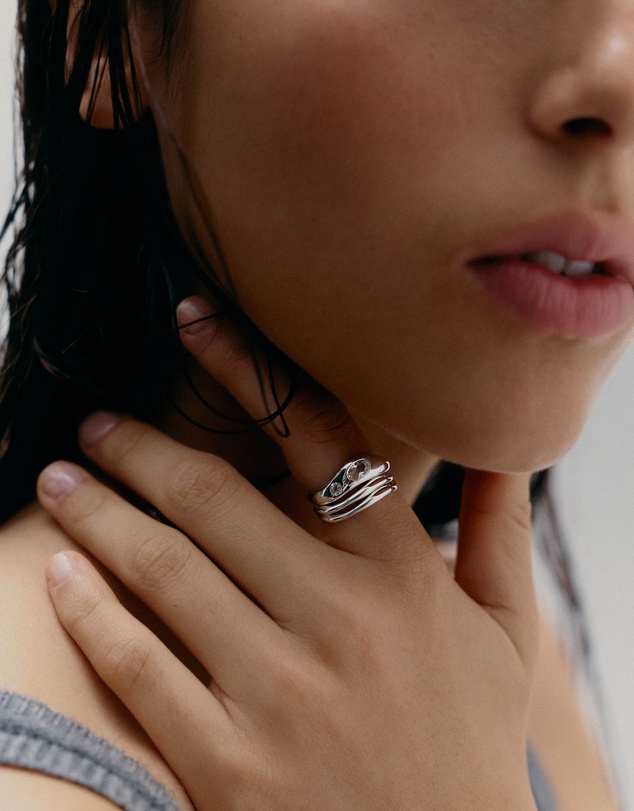 Kirstin Ash - Vessel Ring