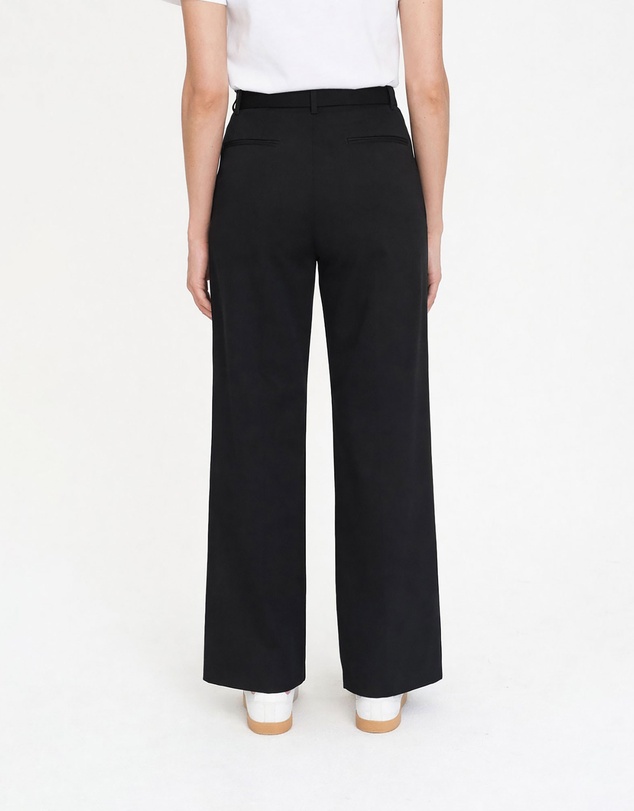 Huffer - Classic Pleat Pants