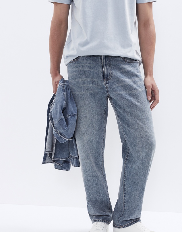 UNISON - Regular Straight Jean