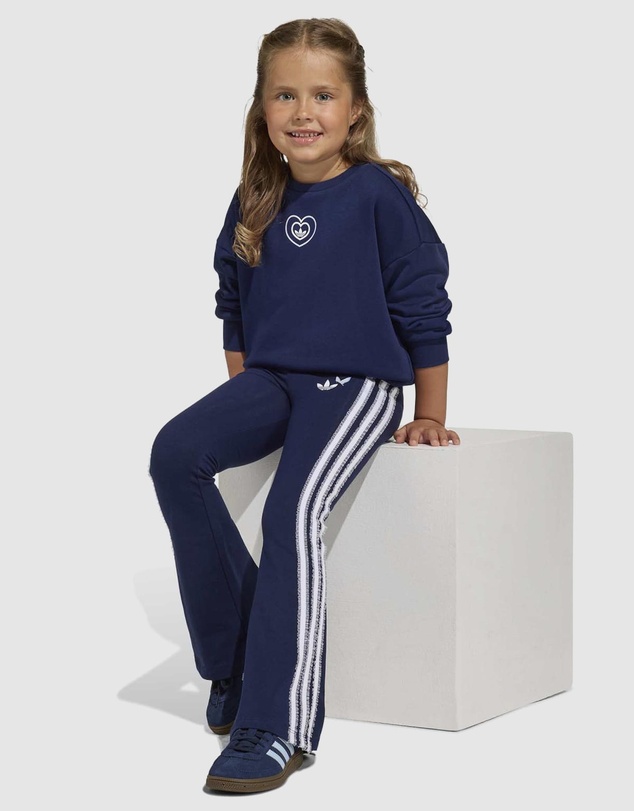 adidas Originals - adidas x Disney Crew Flared Leggings Set