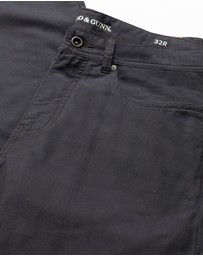 Rodd & Gunn - Gunn Straight Fit Jean Short Leg