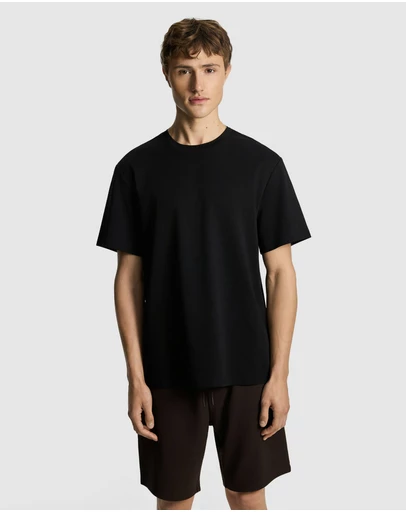 yd. - Lion Relaxed Tee