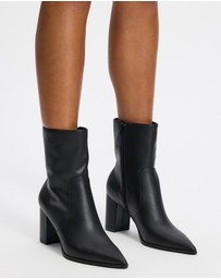 Atmos&Here - Fern Leather Block Heel Ankle Boots