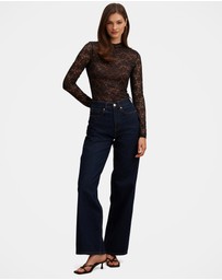 Forever New - Bea Lace Bodysuit