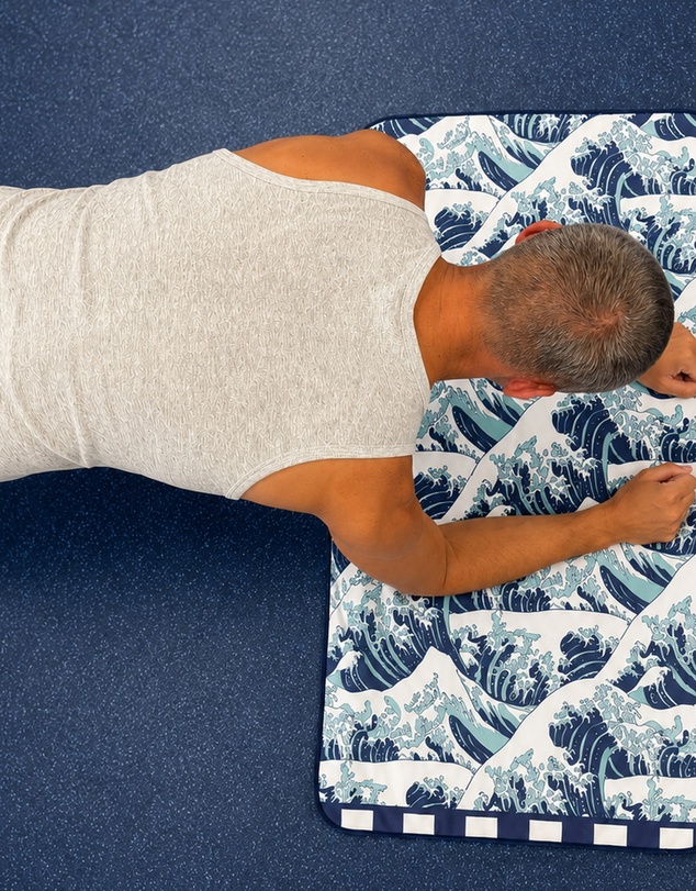 Sky Gazer - Hooded Gym Towel