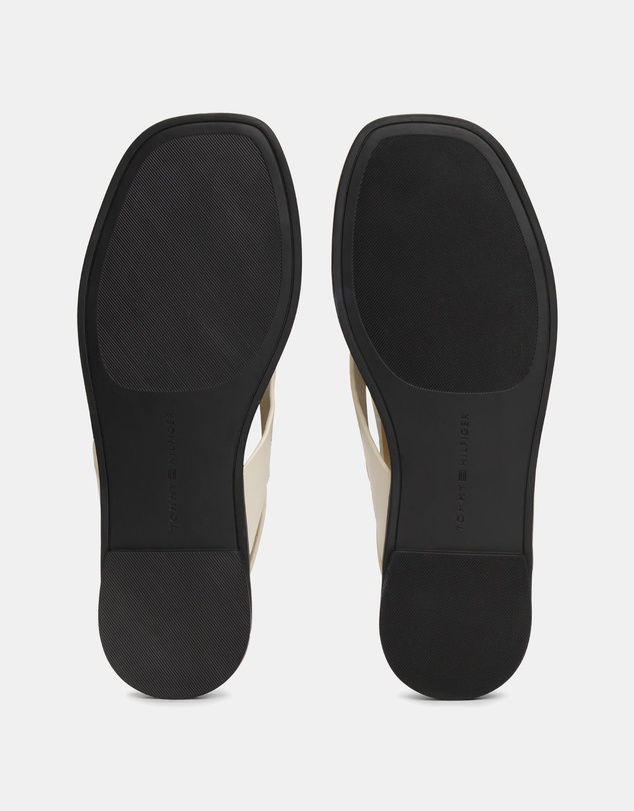 Tommy Hilfiger - Leather Color-Blocked Square Toe Sandals - Women's