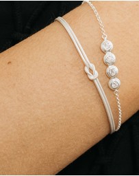 Sunday Stephens - Double Knot Bracelet