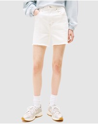 Tommy Jeans - Raw Hem Regular Denim Mom Shorts