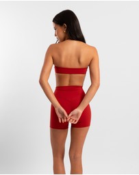 Active Basics - Halter Crop