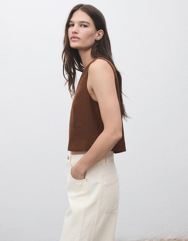 M.N.G - Buttoned Crop Top