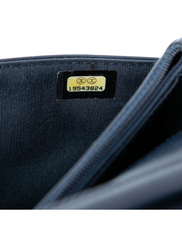 Pre-Loved by Azura Reborn - Pre-Loved CC Patent Whipstitch Wallet On Chain
