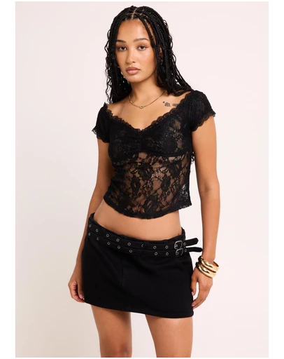 Alice In The Eve - Elsie Lace Off Shoulder Top