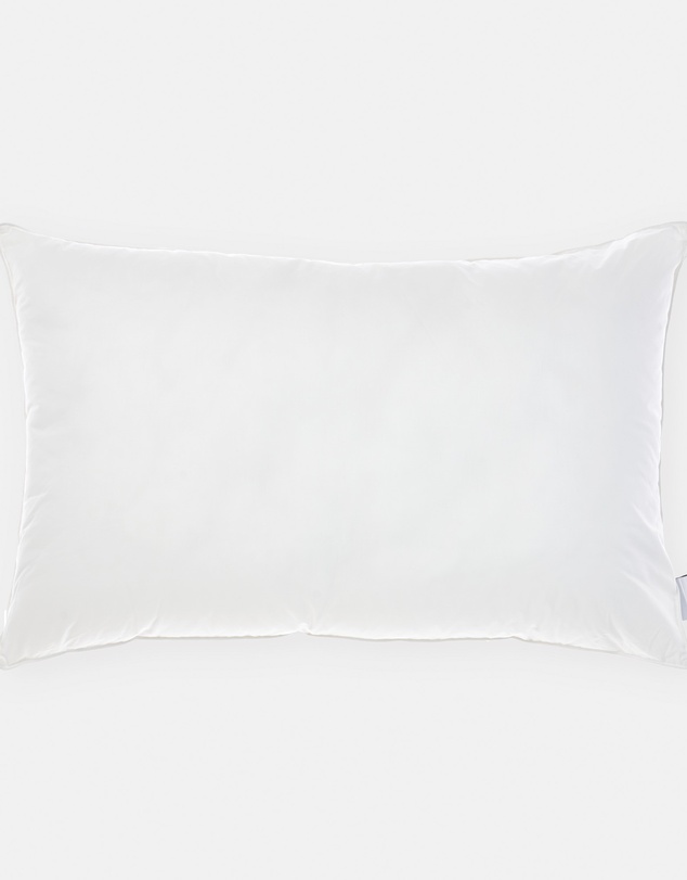 Linen House - All-Seasons Queen Pillow