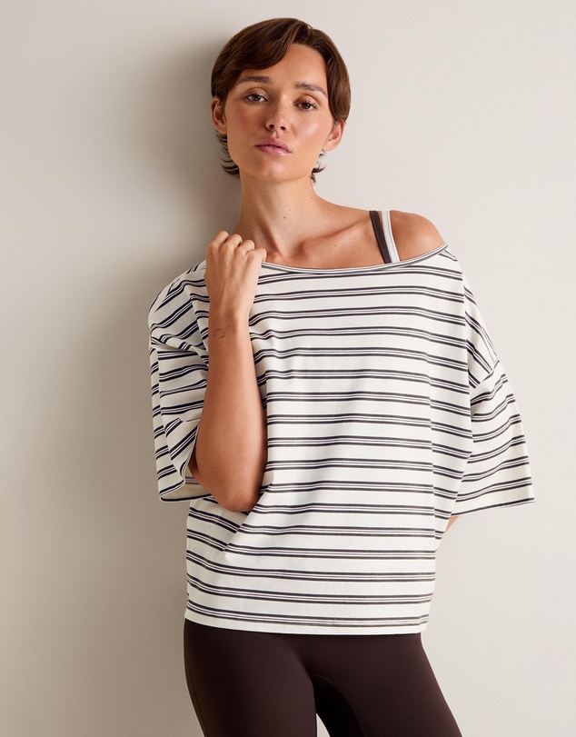 TALA - Off Shoulder T-Shirt