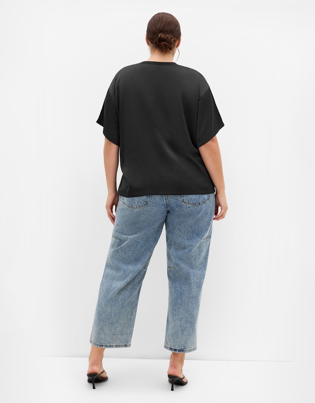 City Chic - Plus size Satin Crew Neck Tee - black