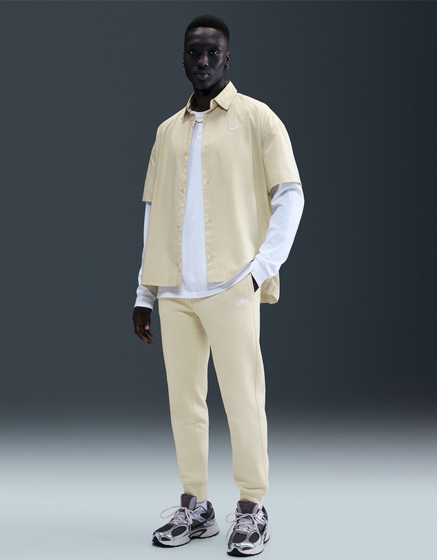 Nike - Club Joggers